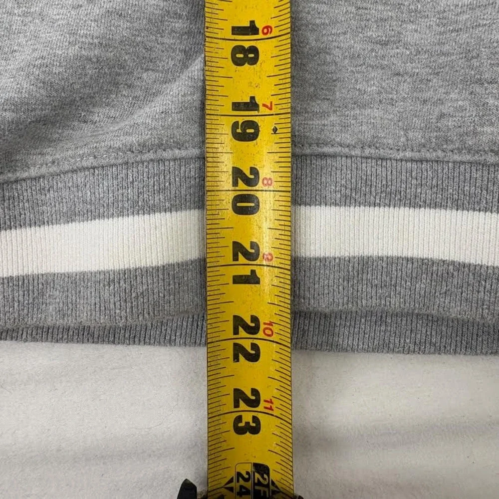 The North Face Gray‎ Logo Crewneck Sweatshirt Womens XS Regular Fit Warm Outdoor